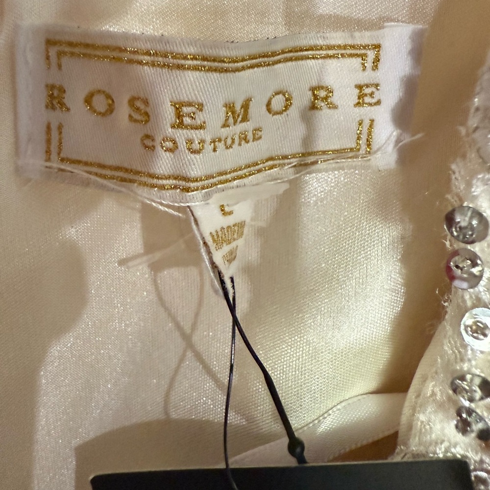 NWT Elegant Cream Lace Gown NWT Rosemore Couture “Engaging You” - Picture 9 of 11